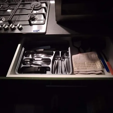 アパート On Meretyna Street - між вокзалом і центром